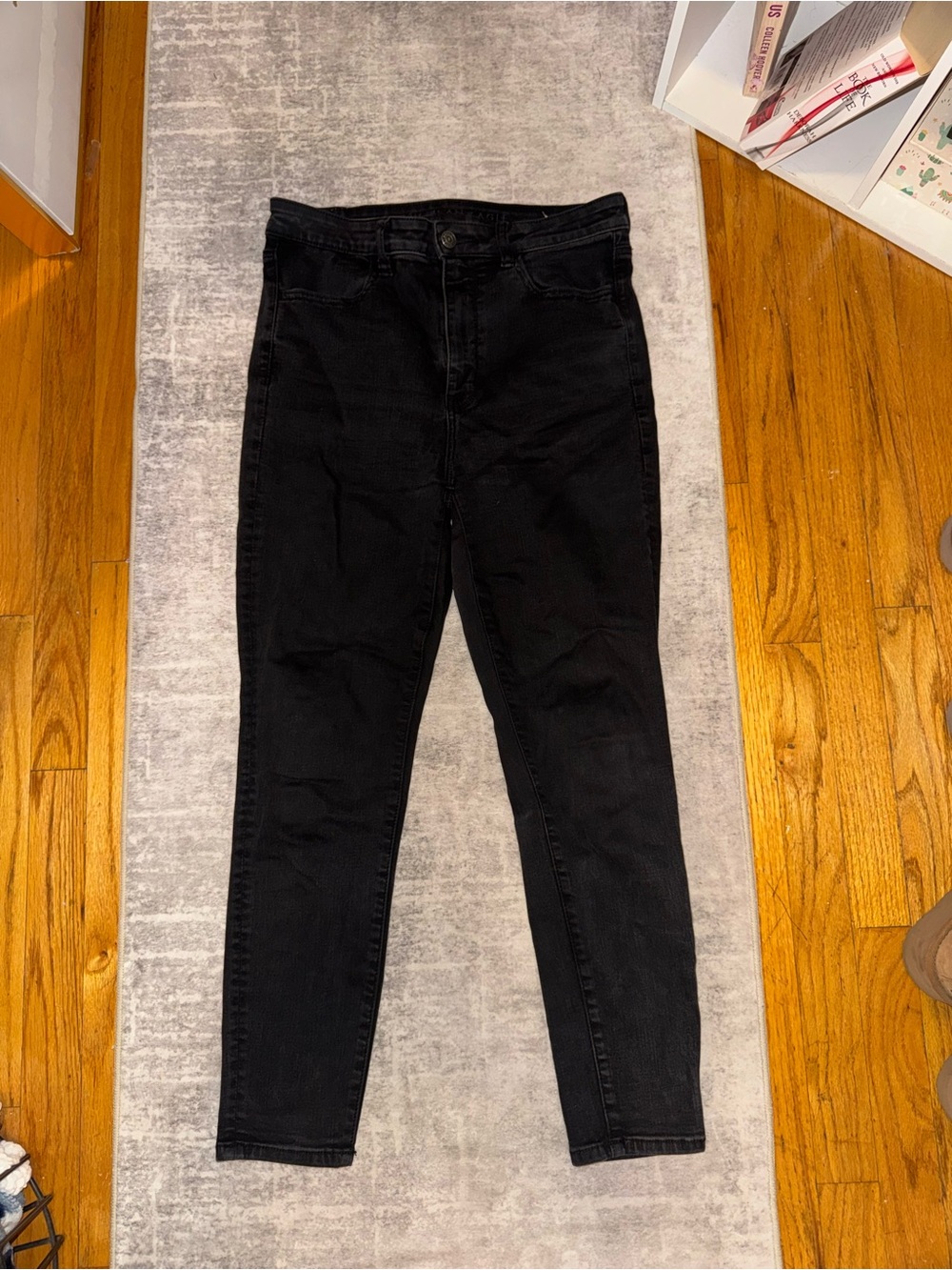 American Eagle Outfitters Black High-Rise Skinny Jeans
